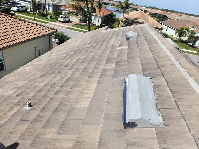 roof replacement in Venice, Florida