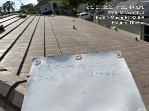 roof replacement in Fort Myers, Florida