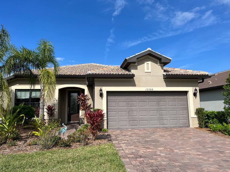 completed roofing project in Venice FL
