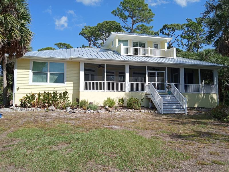 completed roofing project in Englewood FL