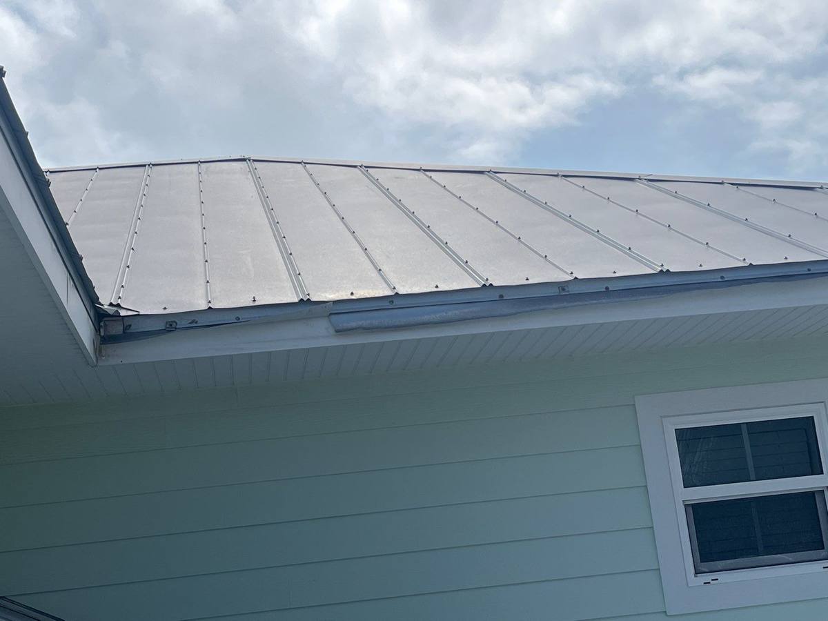 roof replacement in Englewood, Florida