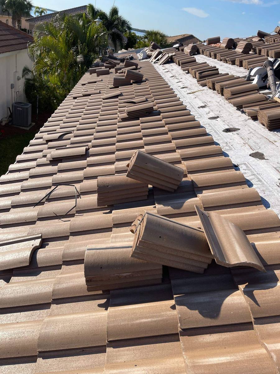 roof replacement in Port Charlotte, Florida