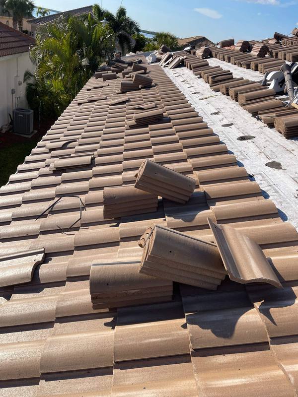 residential roof replacement by Hloska Roofing in Port Charlotte