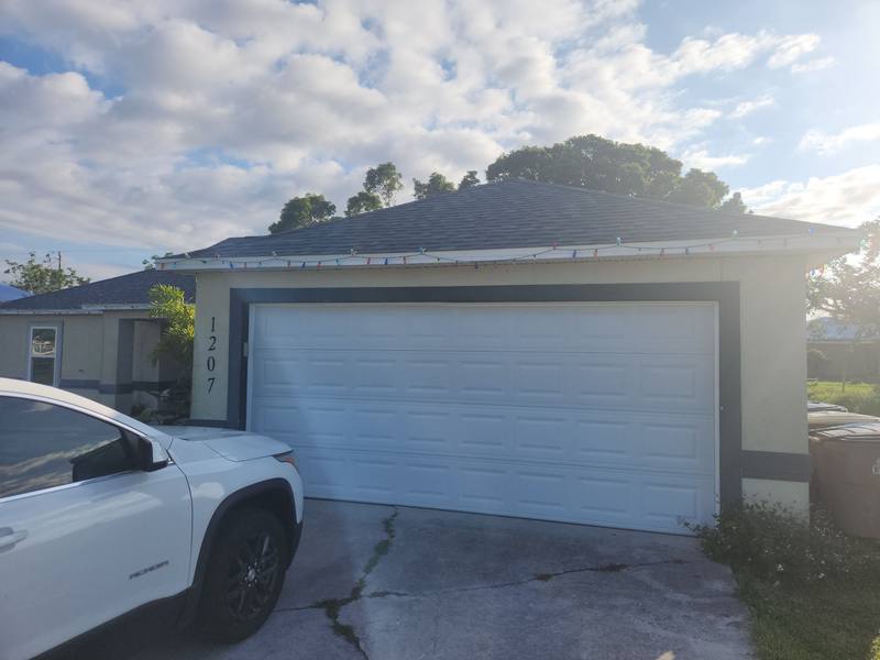 completed roofing project in Cape Coral FL