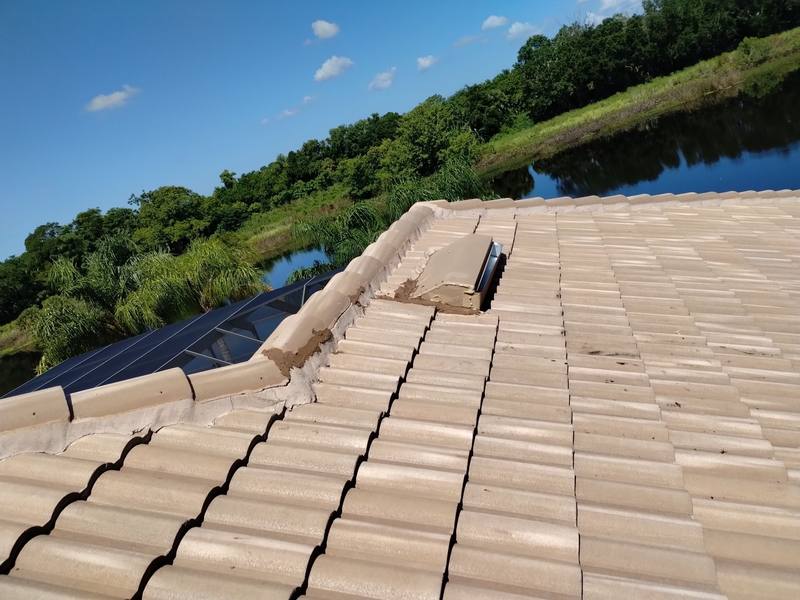 residential roof replacement by Hloska Roofing in Sarasota