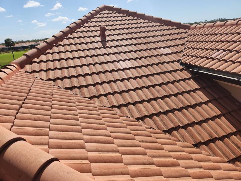 completed roofing project in Venice FL