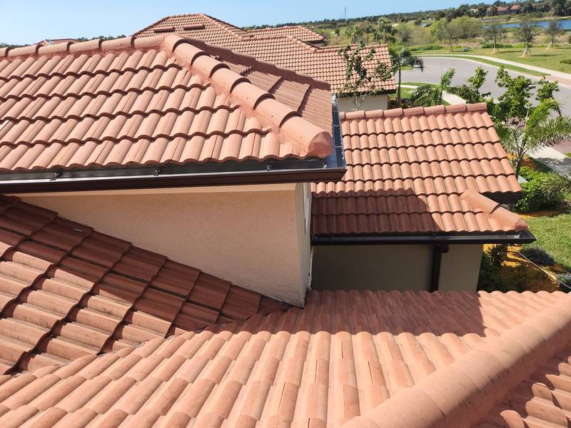 roofing project near Tarflower Dr in Venice