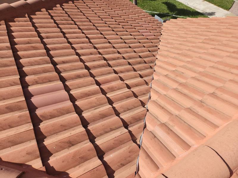 residential roof replacement by Hloska Roofing in Venice