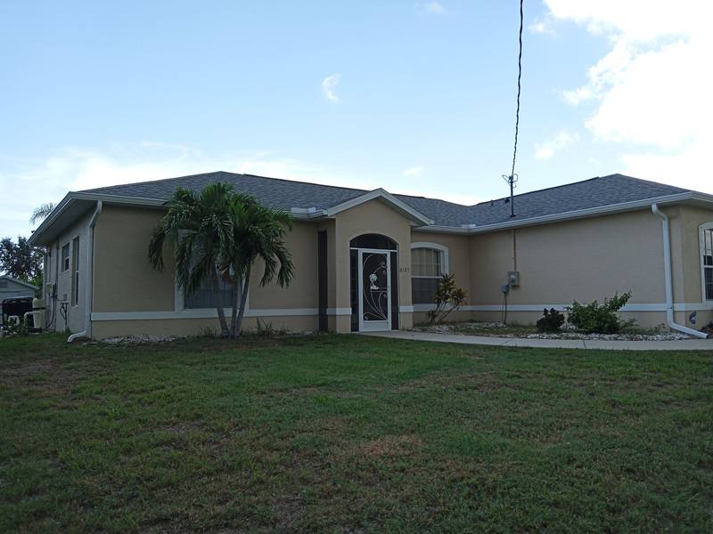 roof replacement in Englewood, Florida