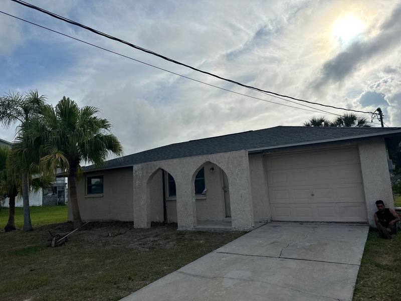 completed roofing project in Hudson FL
