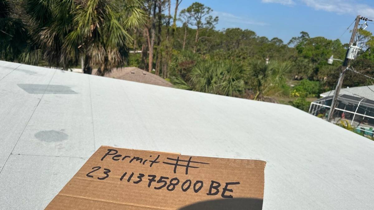 roof replacement in Englewood, Florida