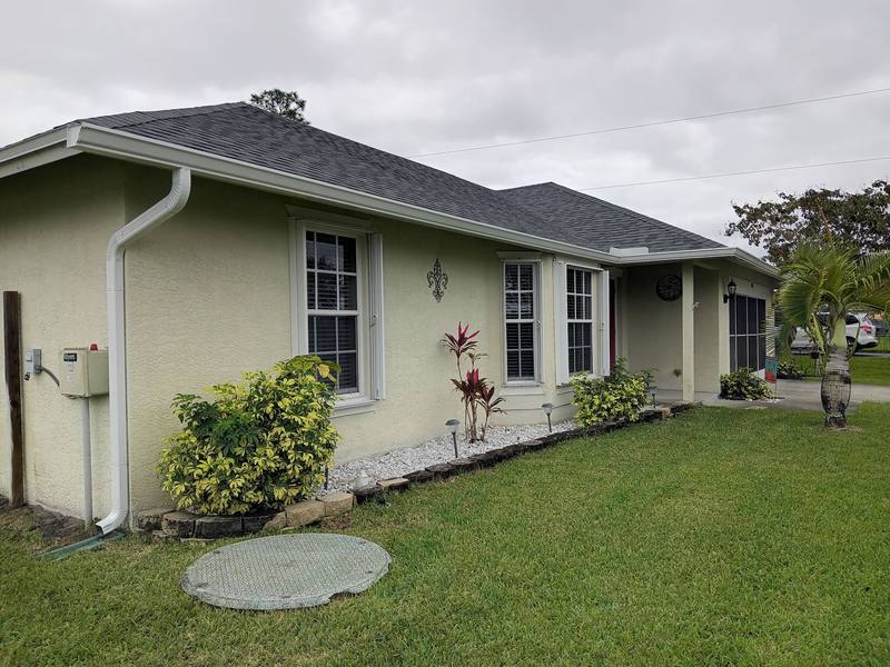 roof replacement in Port St. Lucie, Florida