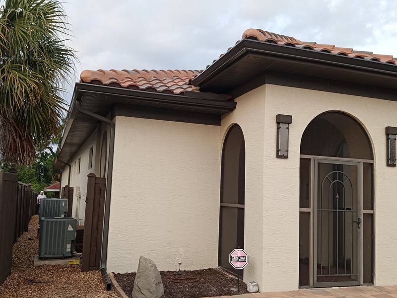 completed roofing project in Venice FL