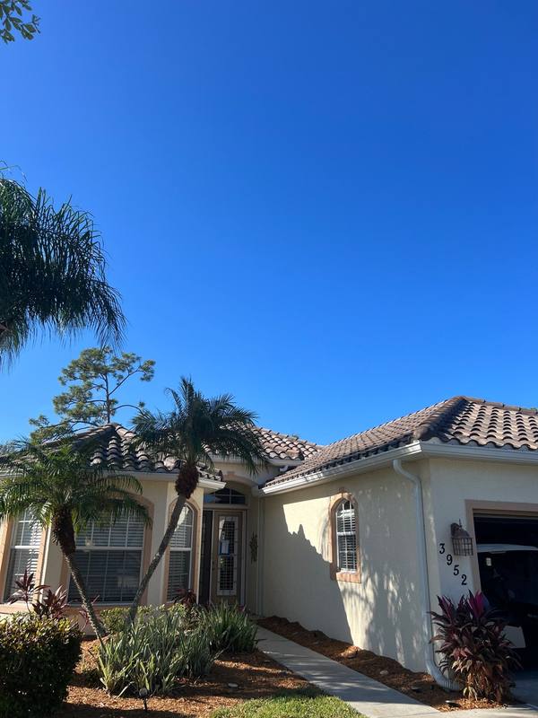 completed roofing project in North Port FL