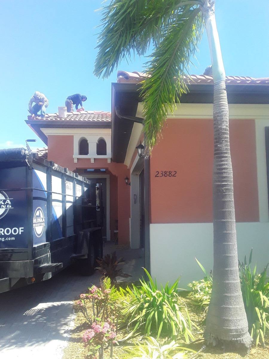 roof replacement in Venice, Florida