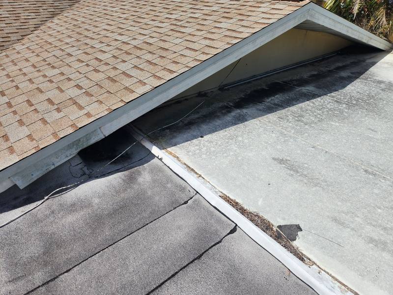 roofing project near Vendome Ct in Cape Coral