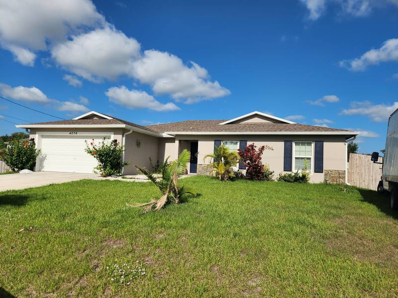 roofing project near SW Earnest St in Port St. Lucie