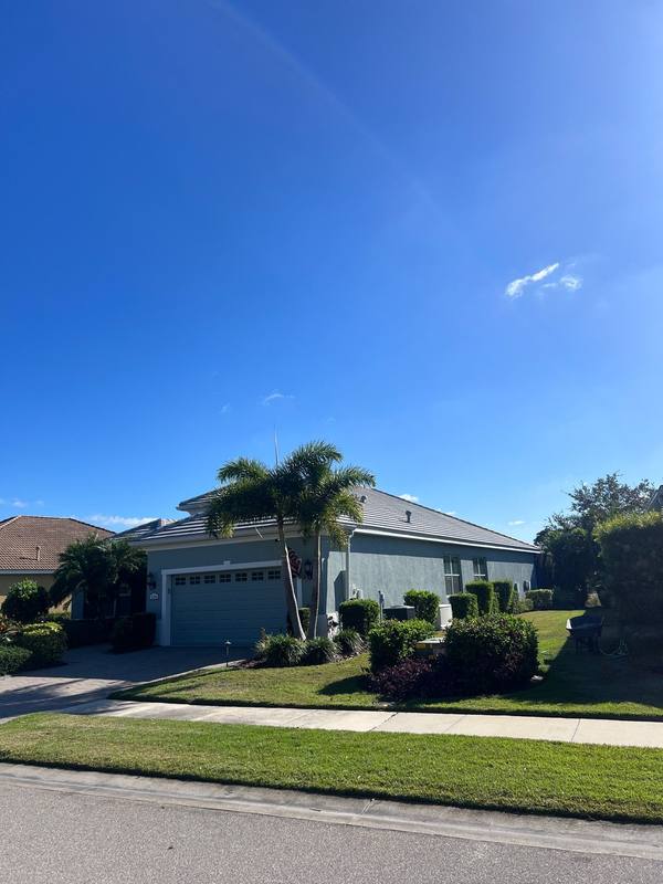 roofing project near Still River Dr in Venice
