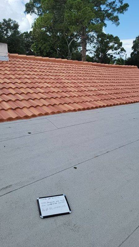 residential roof replacement by Hloska Roofing in St. Petersburg