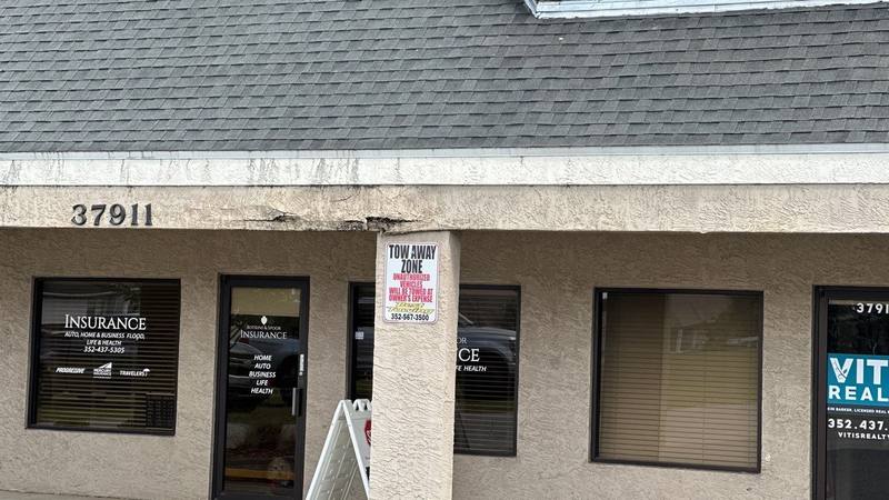 residential roof replacement by Hloska Roofing in Dade City