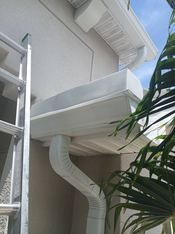 residential roof replacement by Hloska Roofing in St. Petersburg