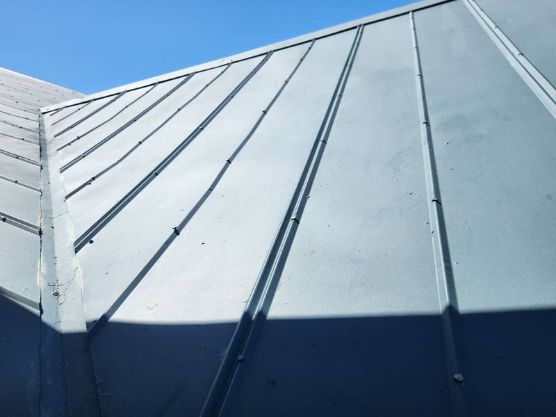 completed roofing project in Fort Myers Beach FL