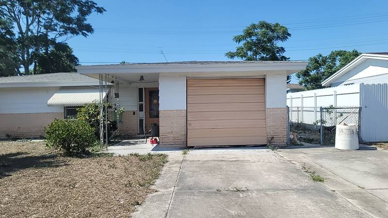 completed roofing project in Holiday FL