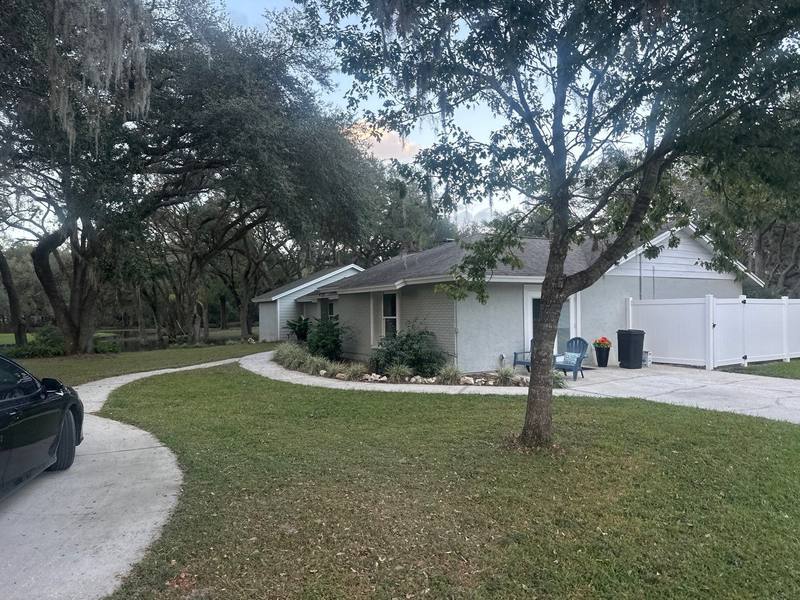 roofing project near Frontier Dr in Zephyrhills