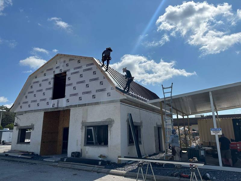 roof replacement in Zephyrhills, Florida