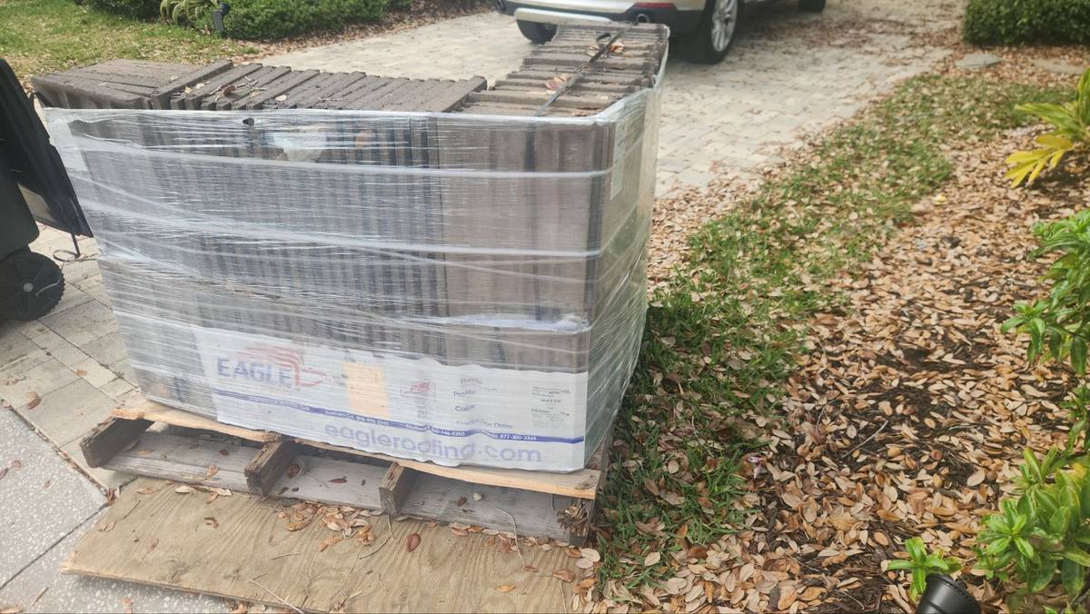 roof replacement in University Park, Florida
