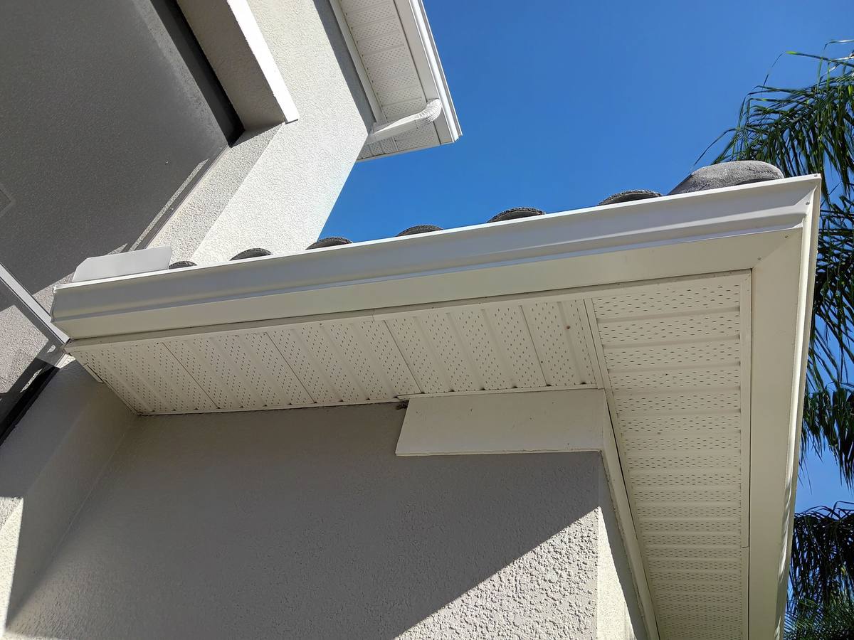 roof replacement in Kissimmee, Florida