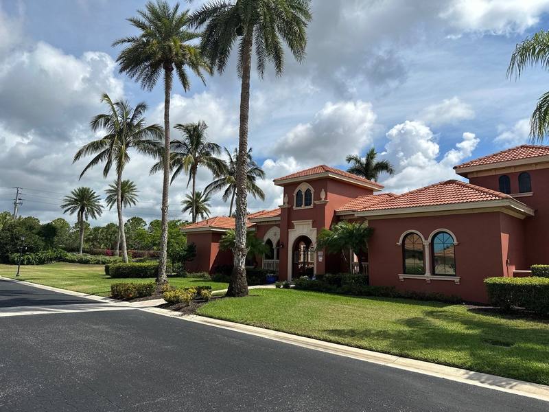 residential roof replacement by Hloska Roofing in Sarasota