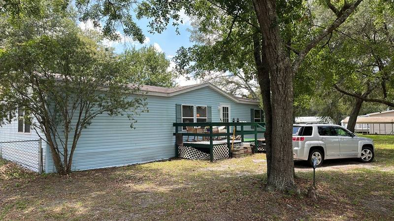 residential roof replacement by Hloska Roofing in Zephyrhills