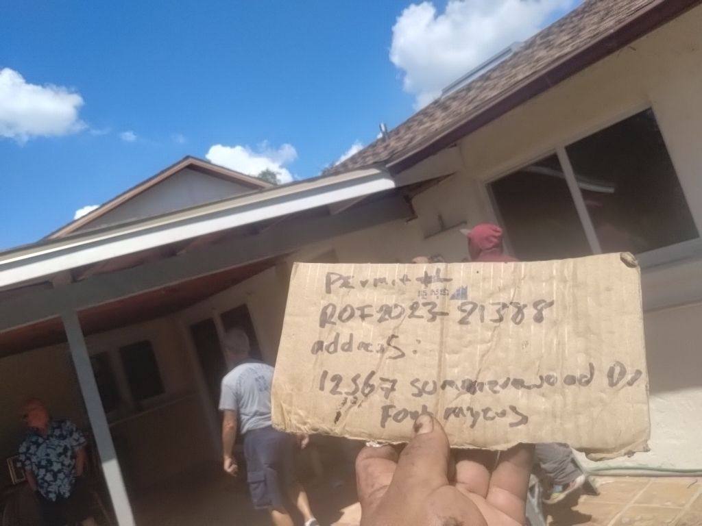 roof replacement in Fort Myers, Florida