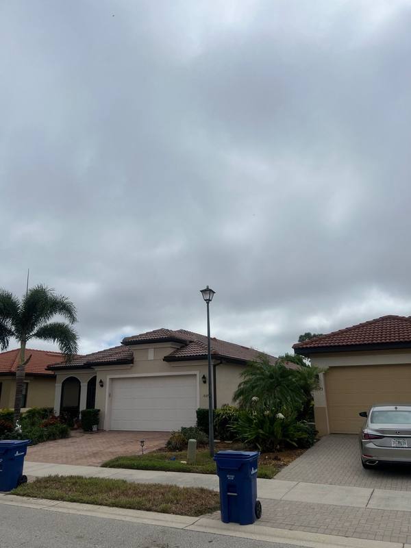 roofing project near Crooked Crk Dr in Venice