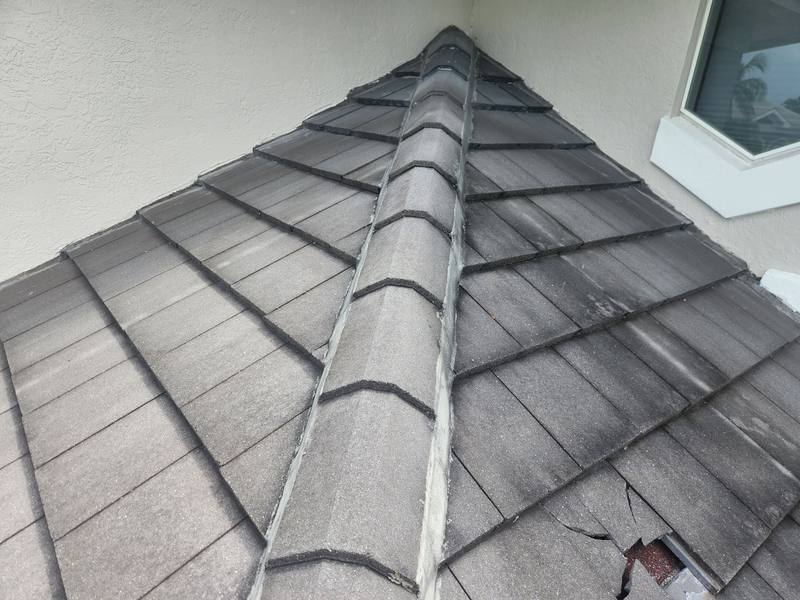 completed roofing project in Fort Myers FL