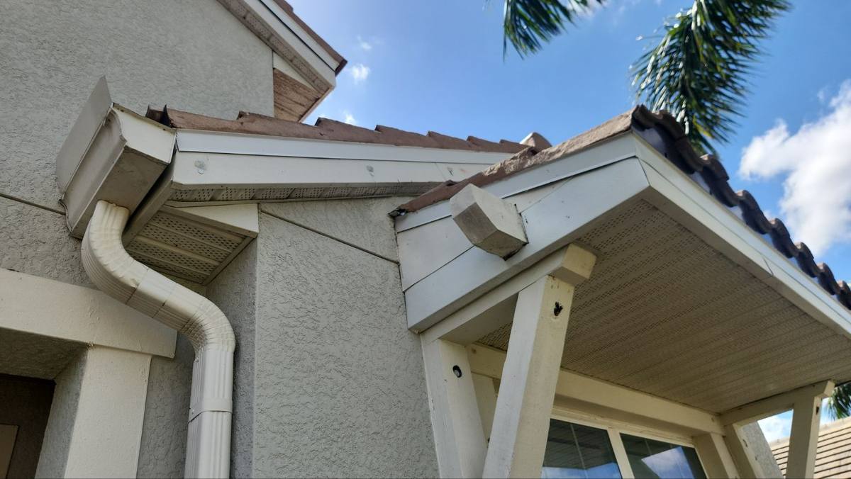 roof replacement in Venice, Florida