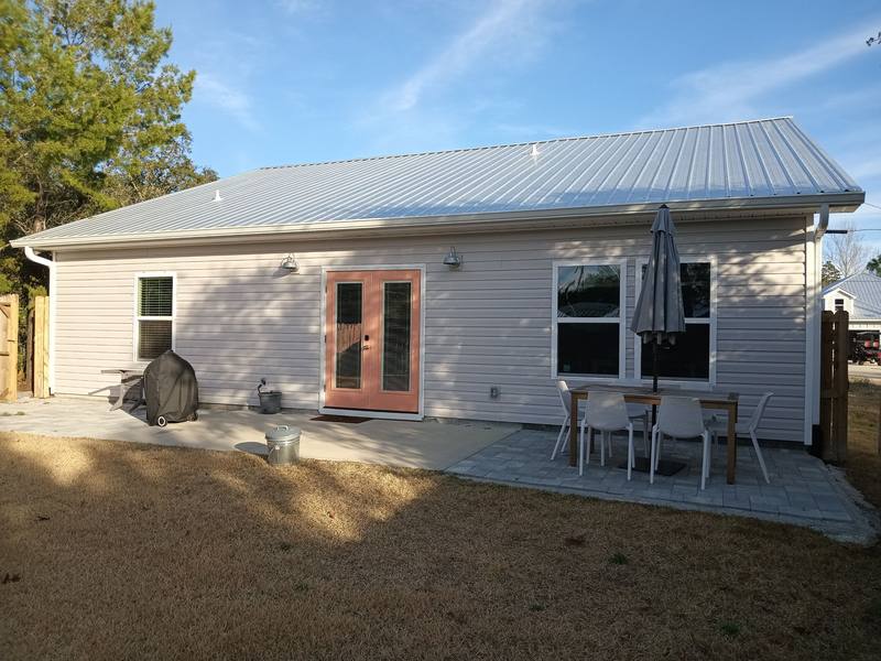 residential roof replacement by Hloska Roofing in Panama City