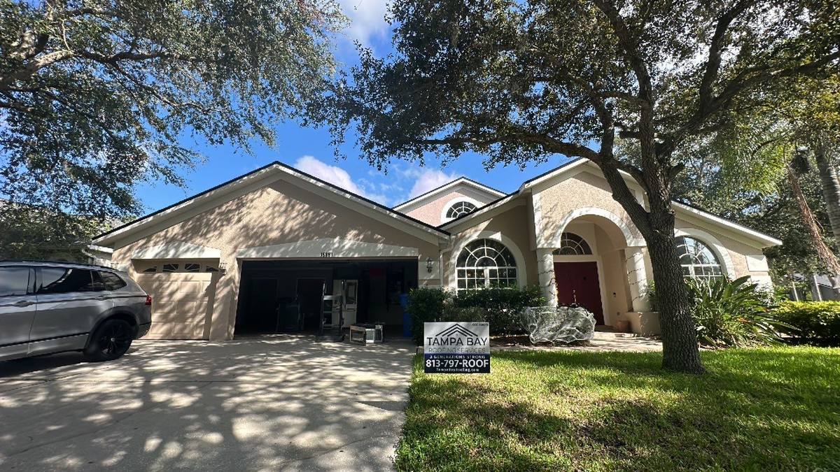 roof replacement in Odessa, Florida
