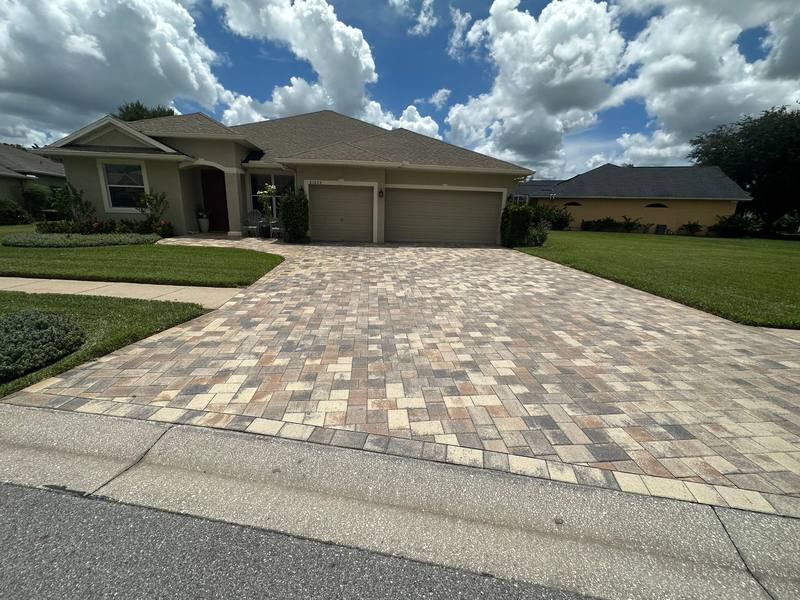 completed roofing project in Land O' Lakes FL