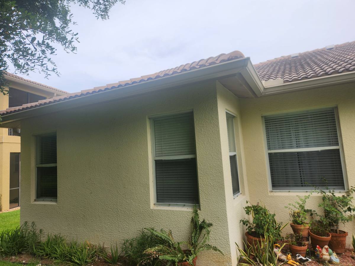 roof replacement in Estero, Florida