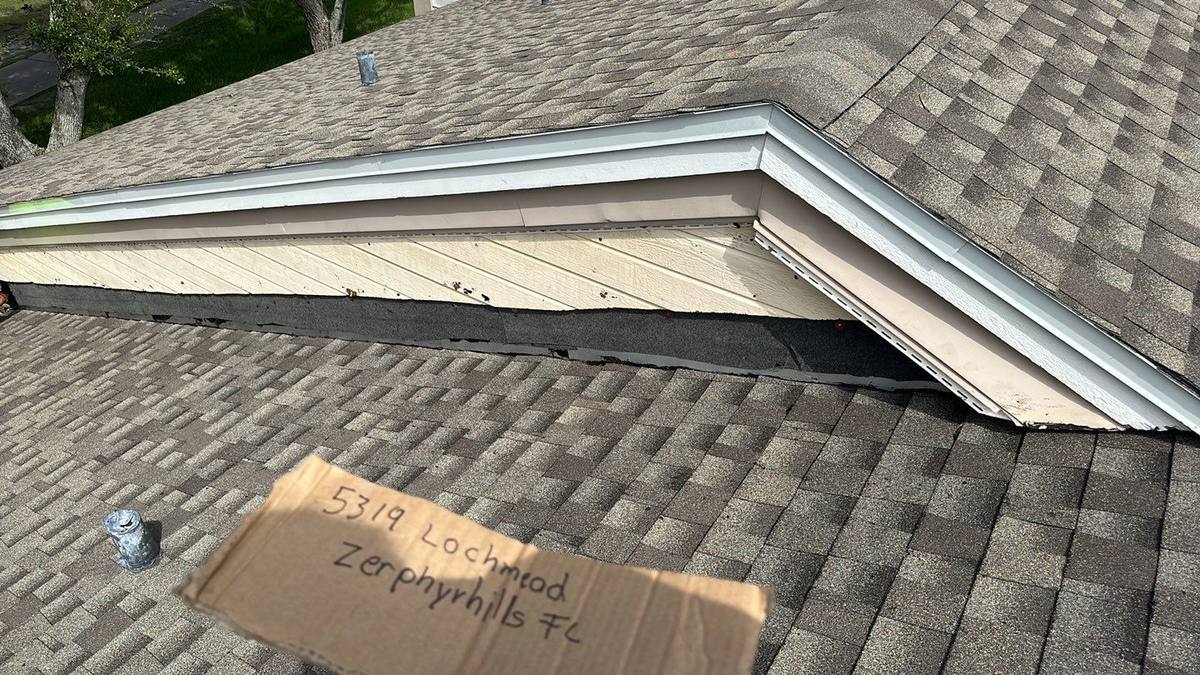 roof replacement in Zephyrhills, Florida