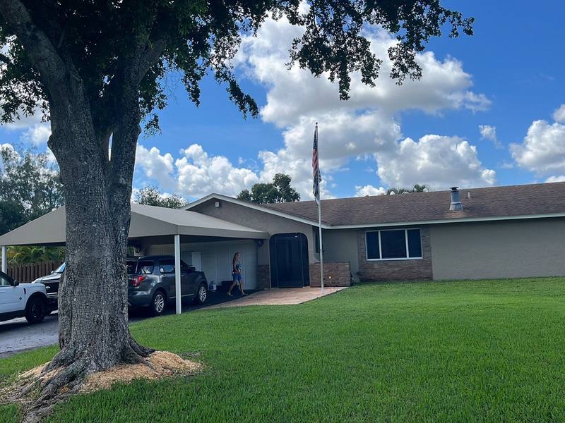 completed roofing project in Southwest Ranches FL