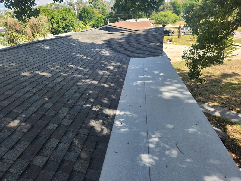 roof replacement in Holiday, Florida