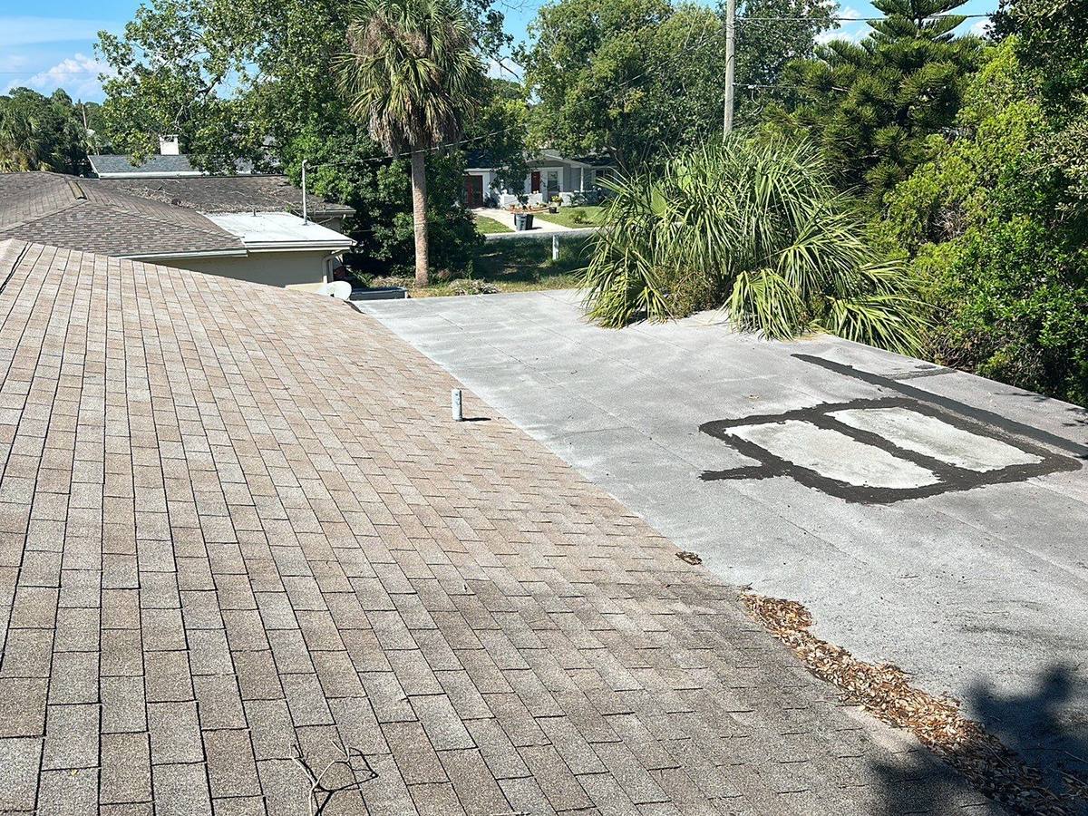 roof replacement in Holiday, Florida