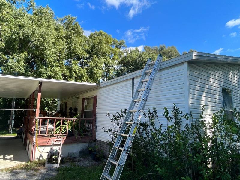 roof replacement in Zephyrhills, Florida