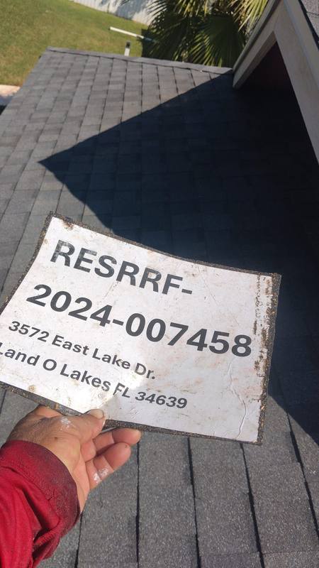 residential shingle roof replacement by Hloska Roofing in Land O' Lakes