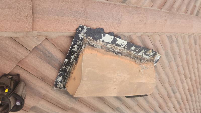 roofing project near Maseno Dr in Venice