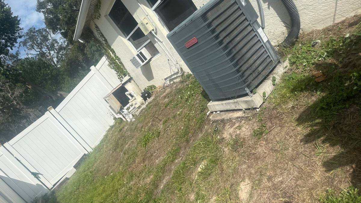 shingle roof replacement in Spring Hill, Florida