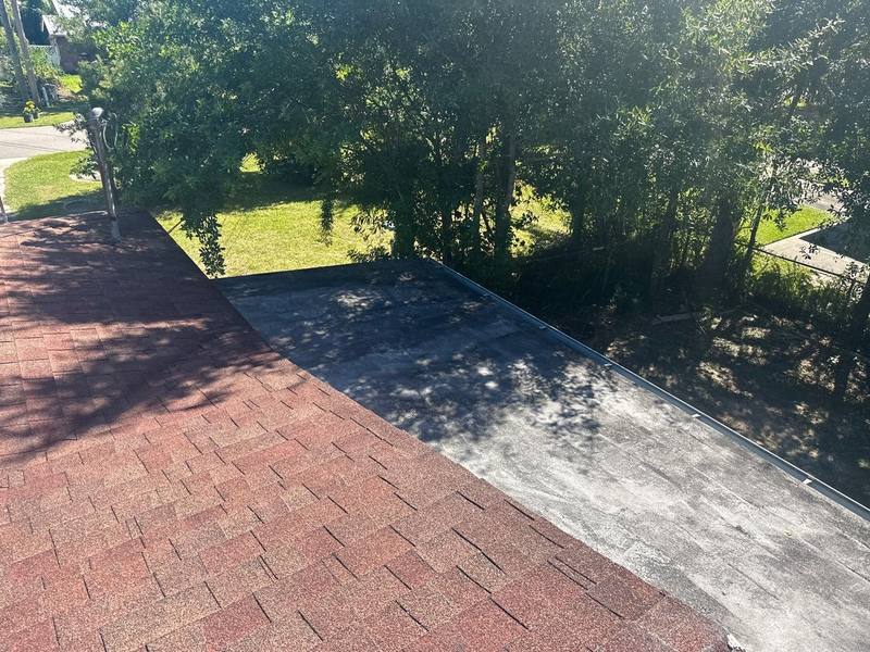 roofing project near N Gunlock Ave in Tampa